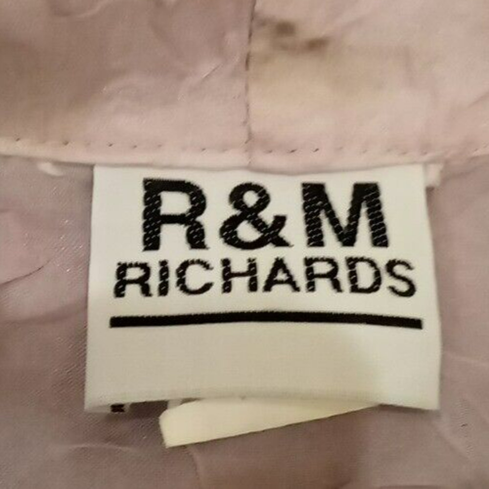 R & M Richards Vintage Lilac Floral & Feminine Blouse - 14 - Picture 8 of 9